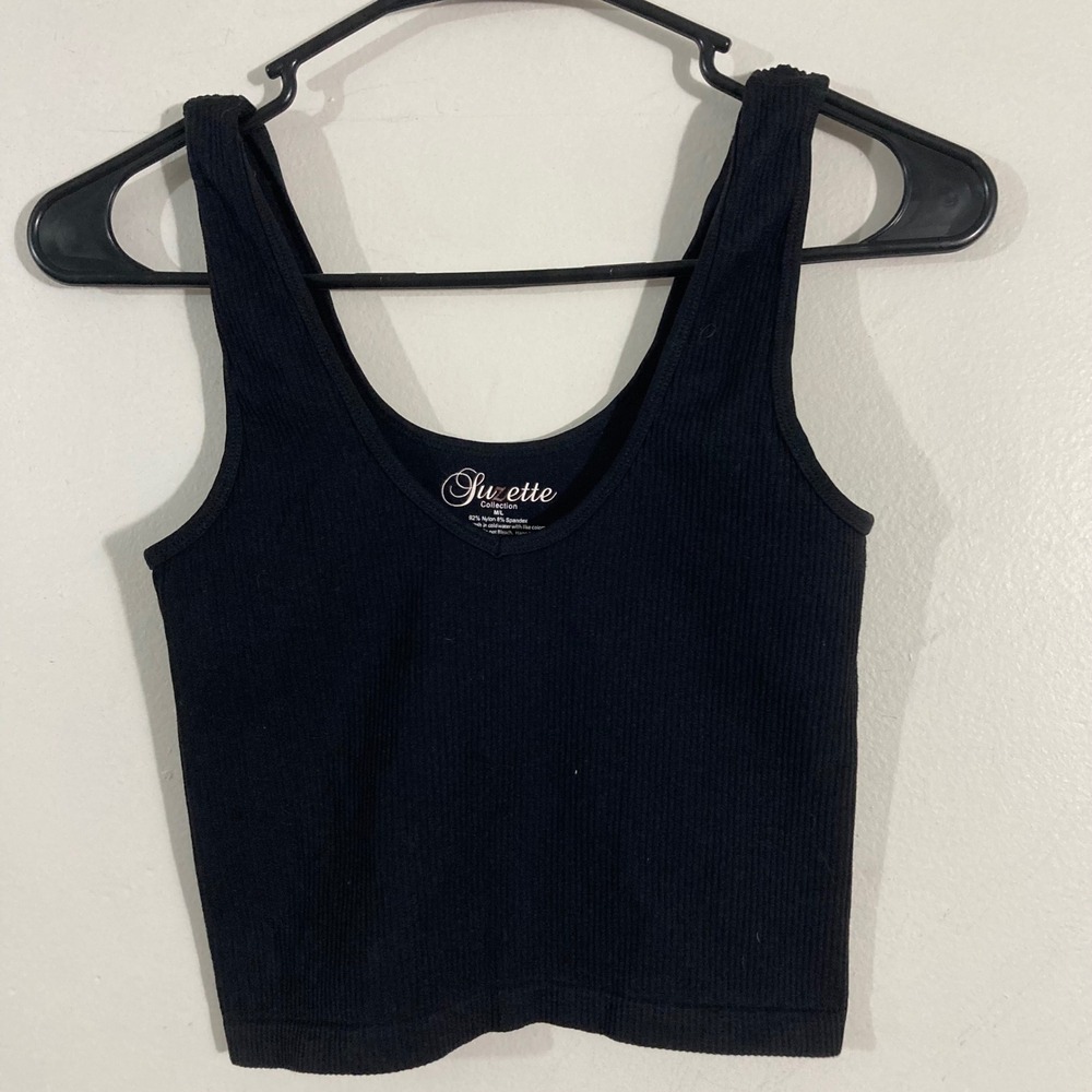 Suzette Collection Ribbed Crop Tank Women M/L Black  V-Neck Seamless